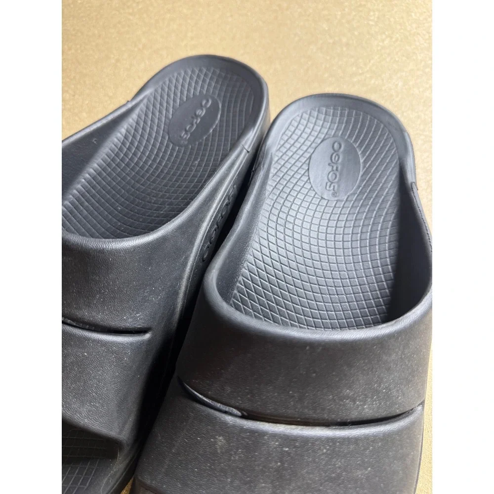 OOFOS OOahh‎ Slide Sandals Black Recovery Shoes Mens 10 Womens 12 EU 43